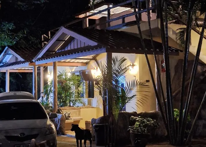 บ้านกาแล รีสอร์ท